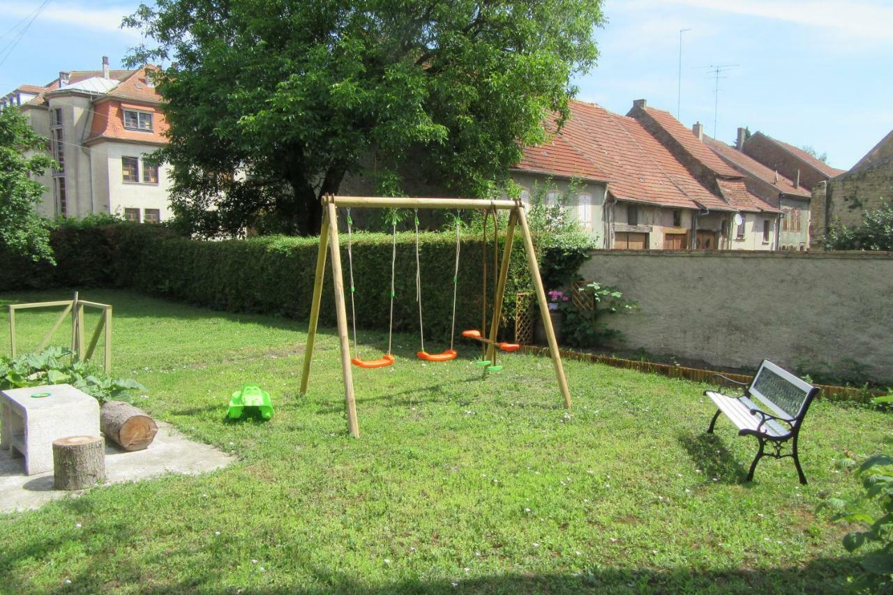 La Belle Endormie - Appartement A Fenetrange エクステリア 写真